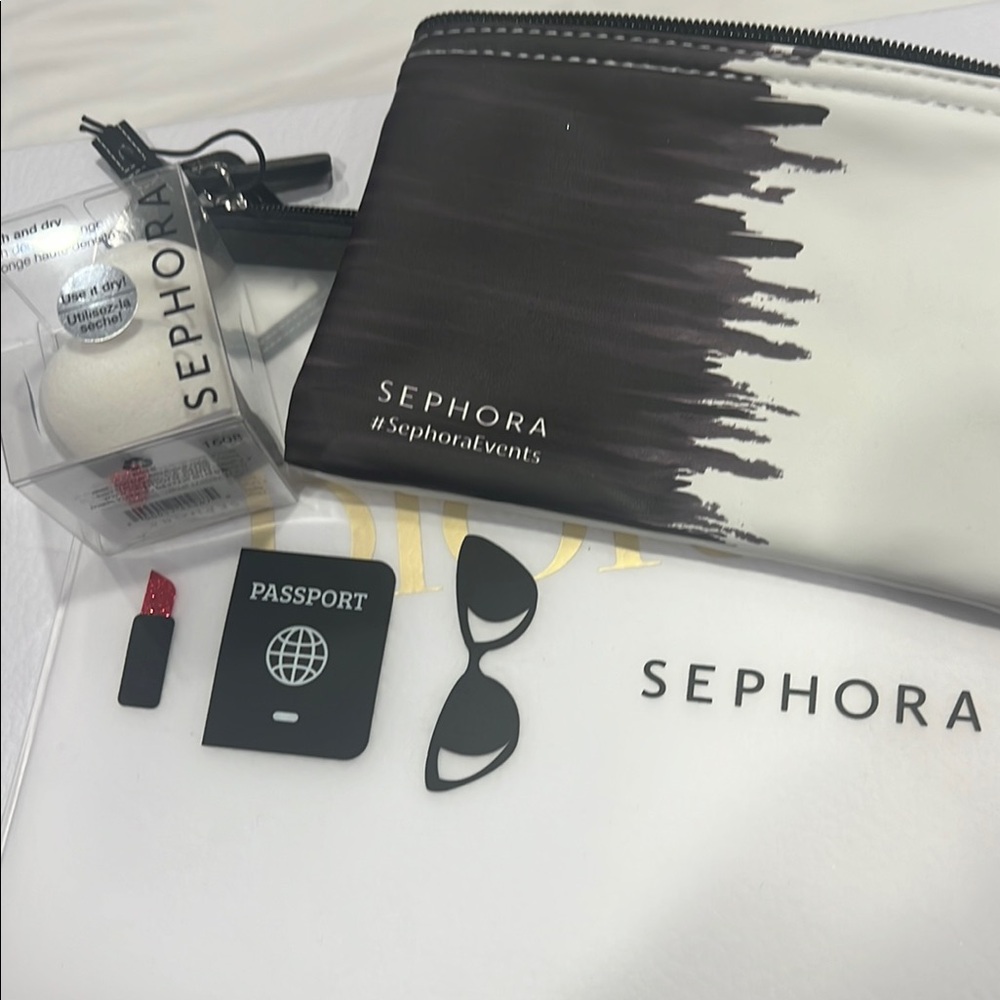 Sephora bundle of 3 items- high density sponge, and 2 Sephora pouches